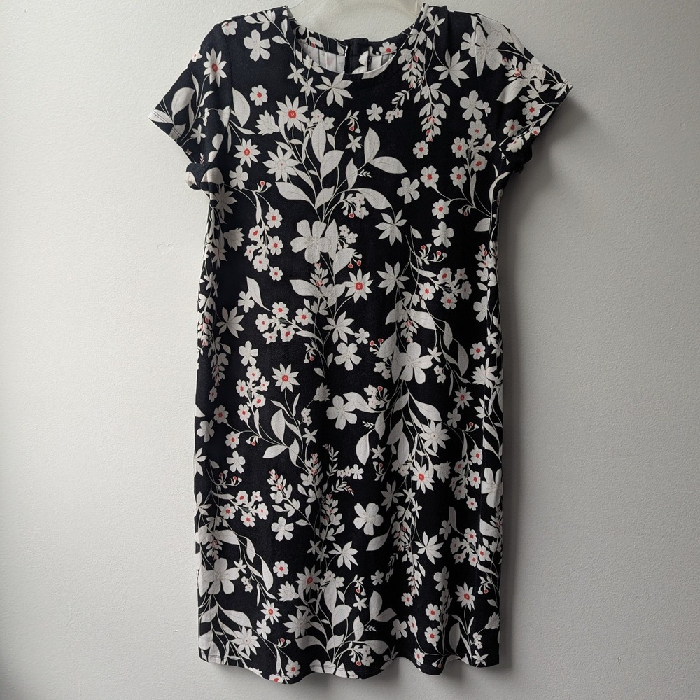J. Jill Wearever Shift Dress Black White Floral Short Sleeve Button Back Sz S